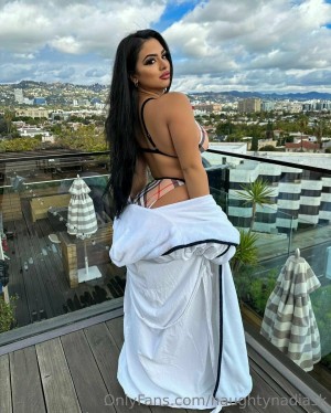 Nadia Khar Photo #64