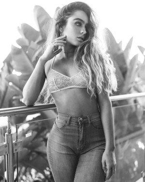 Sommer Ray Photo #143