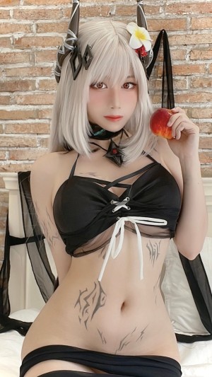 Ain Nguyen Photo #108