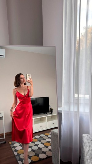 Anna Aifert Photo #31