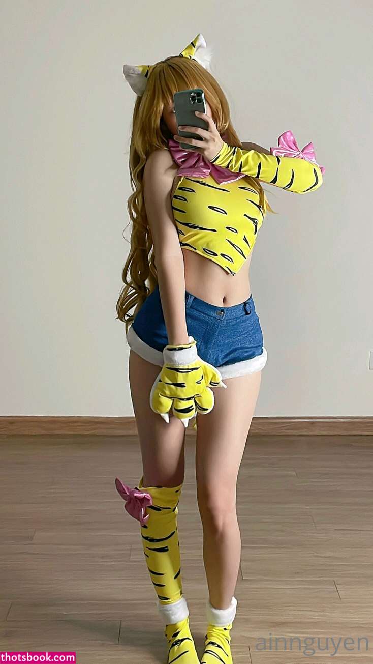 Ain Nguyen Photo #182