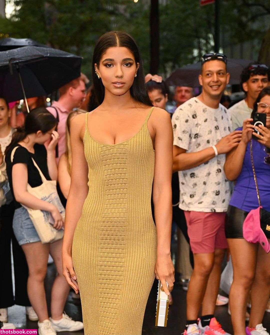 Yovanna Ventura Photo #13