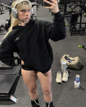 Faith Ordway Photo #64