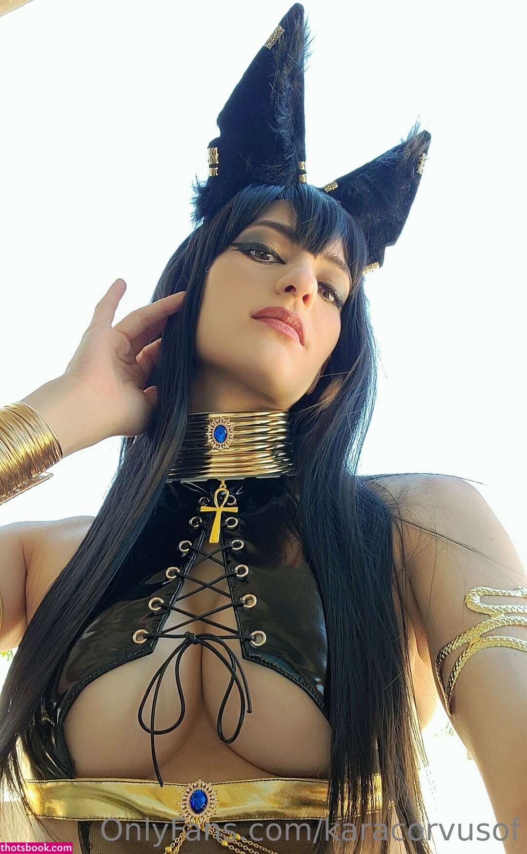 Kara Corvus Photo #200