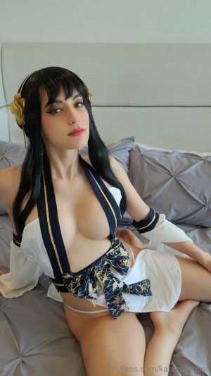 Kara Corvus Photo #229