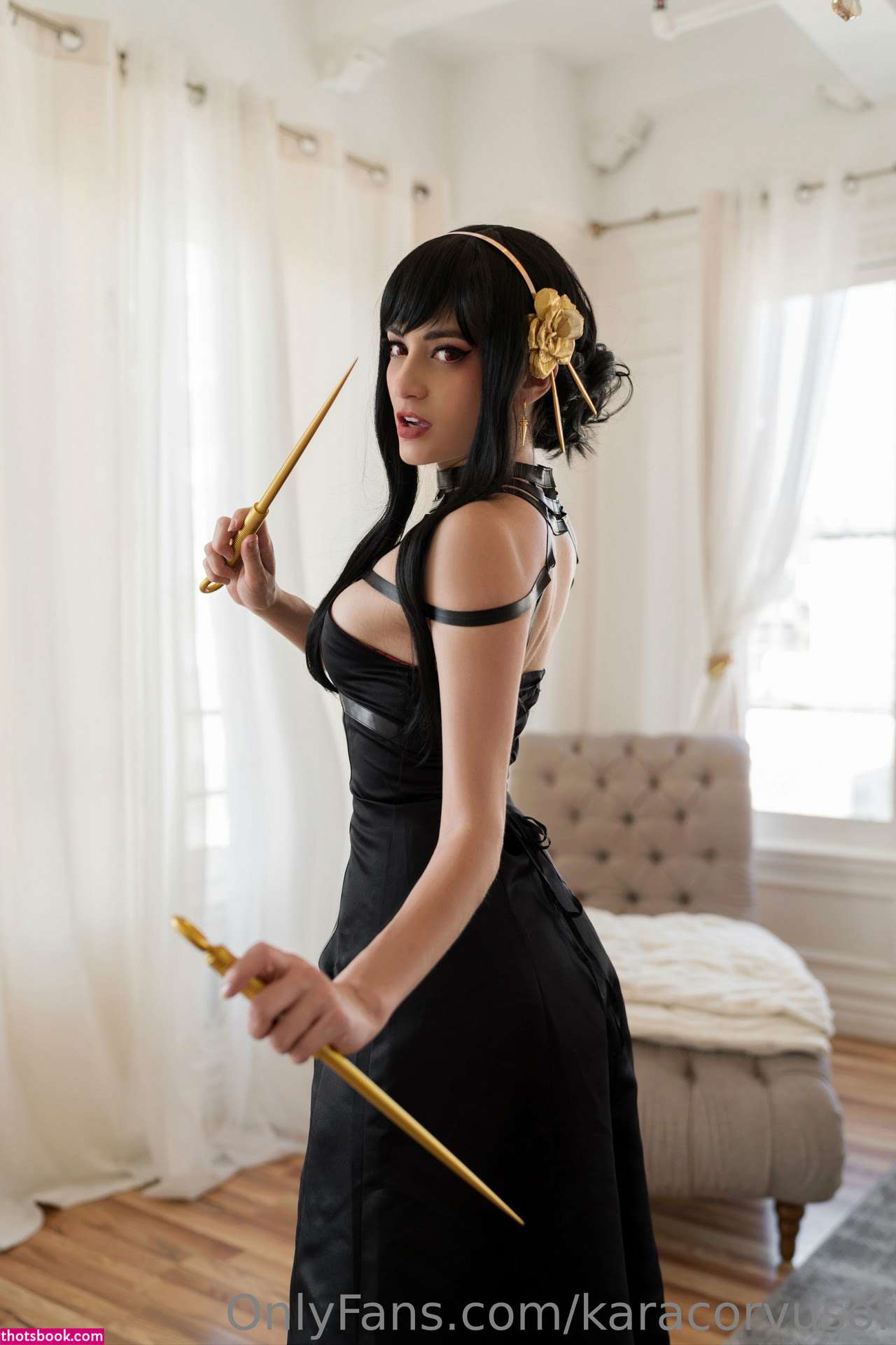 Kara Corvus Photo #409