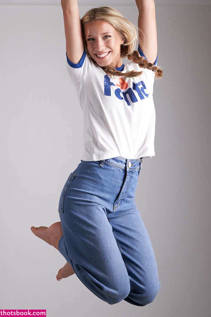 Kenzi Hope Photo #58