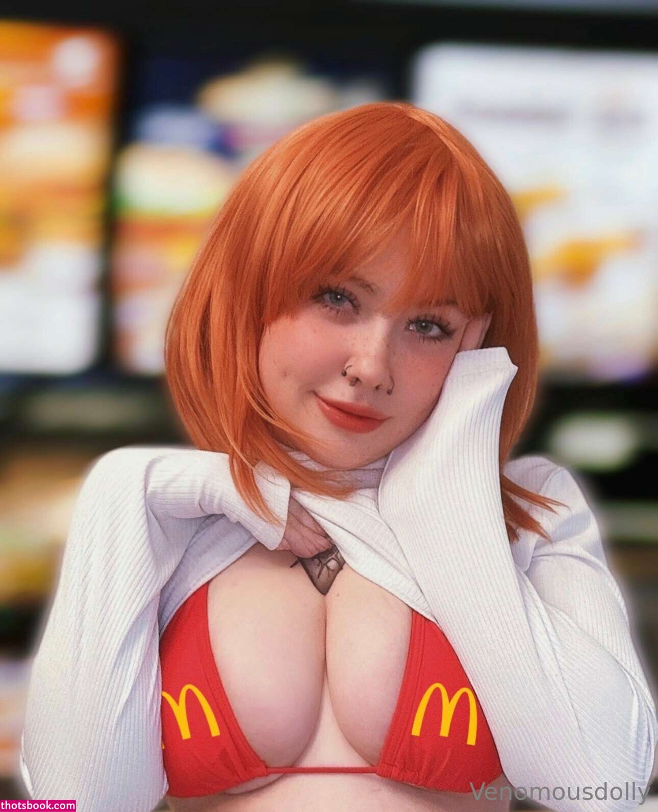 Venomous Dolly Photo #172