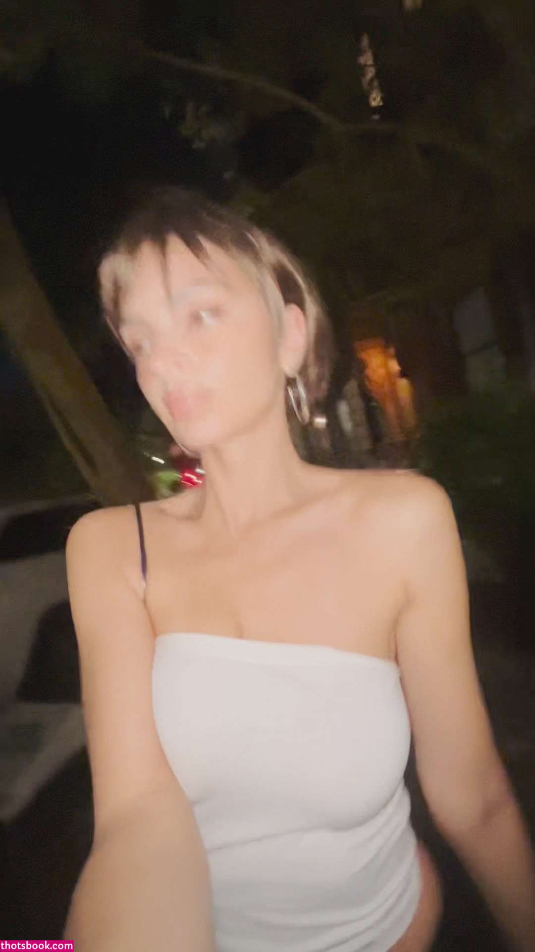 Emily Ratajkowski Photo #257