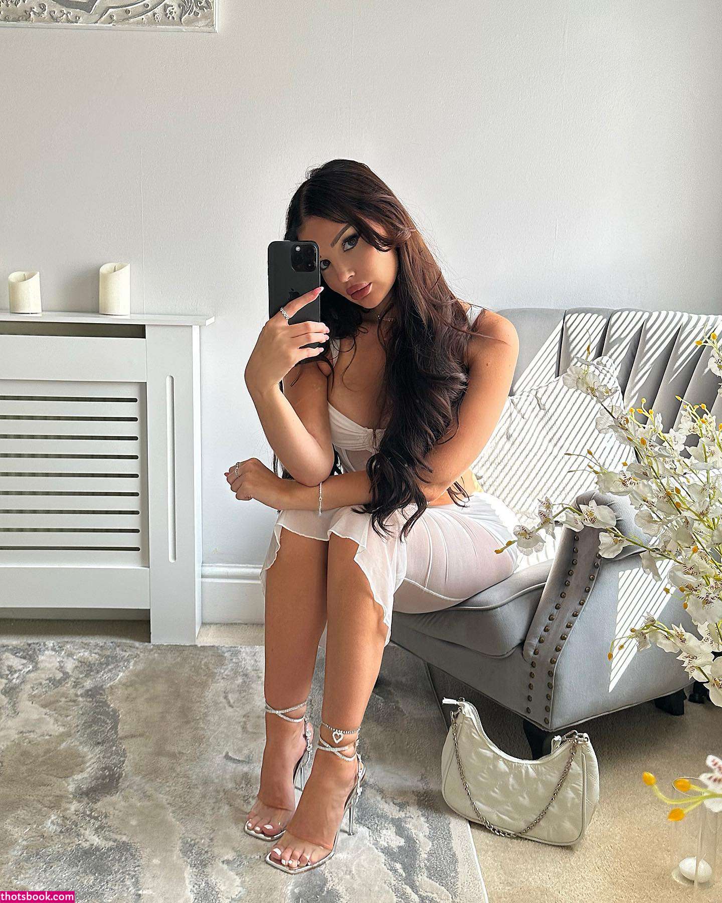 Elizabeth Georgina Photo #91