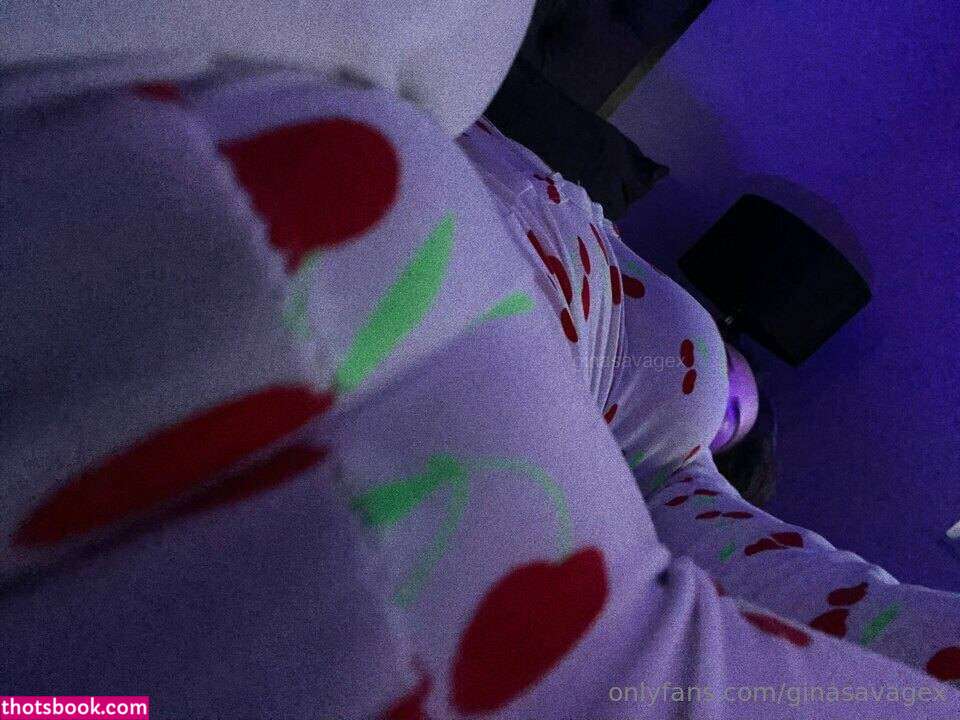 Gina Savage Photo #73