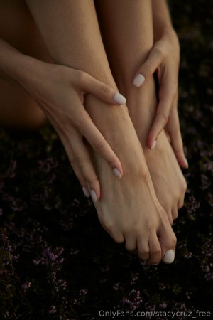 Stacy Cruz Photo #14