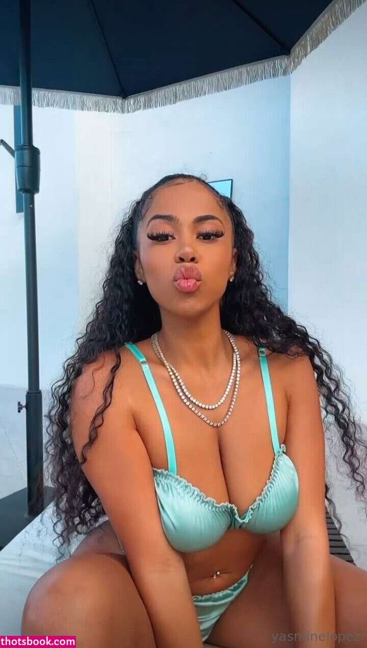 Yasmine Lopez Photo #17