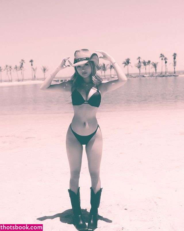 Rachie Love Photo #49