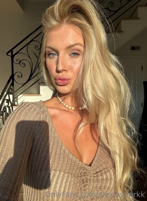 Alexis Clark Photo #47