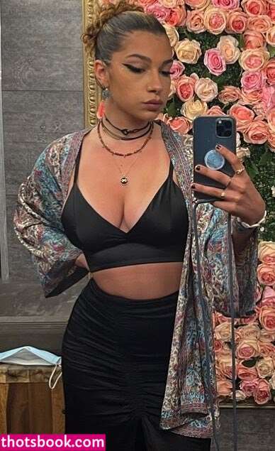 Emmy Tifrit Photo #27