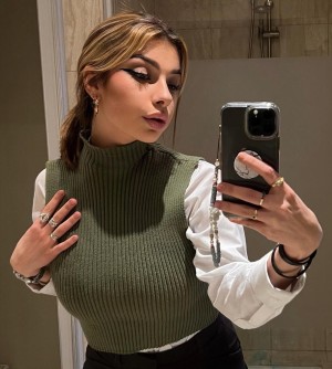 Emmy Tifrit Photo #41