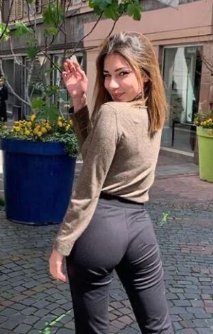 Emmy Tifrit Photo #45