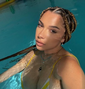 Emmy Tifrit Photo #127