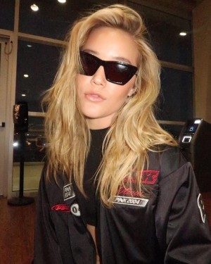 Olivia Ponton Photo #19