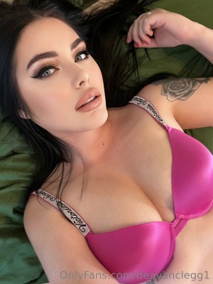 Deavan Clegg Photo #54