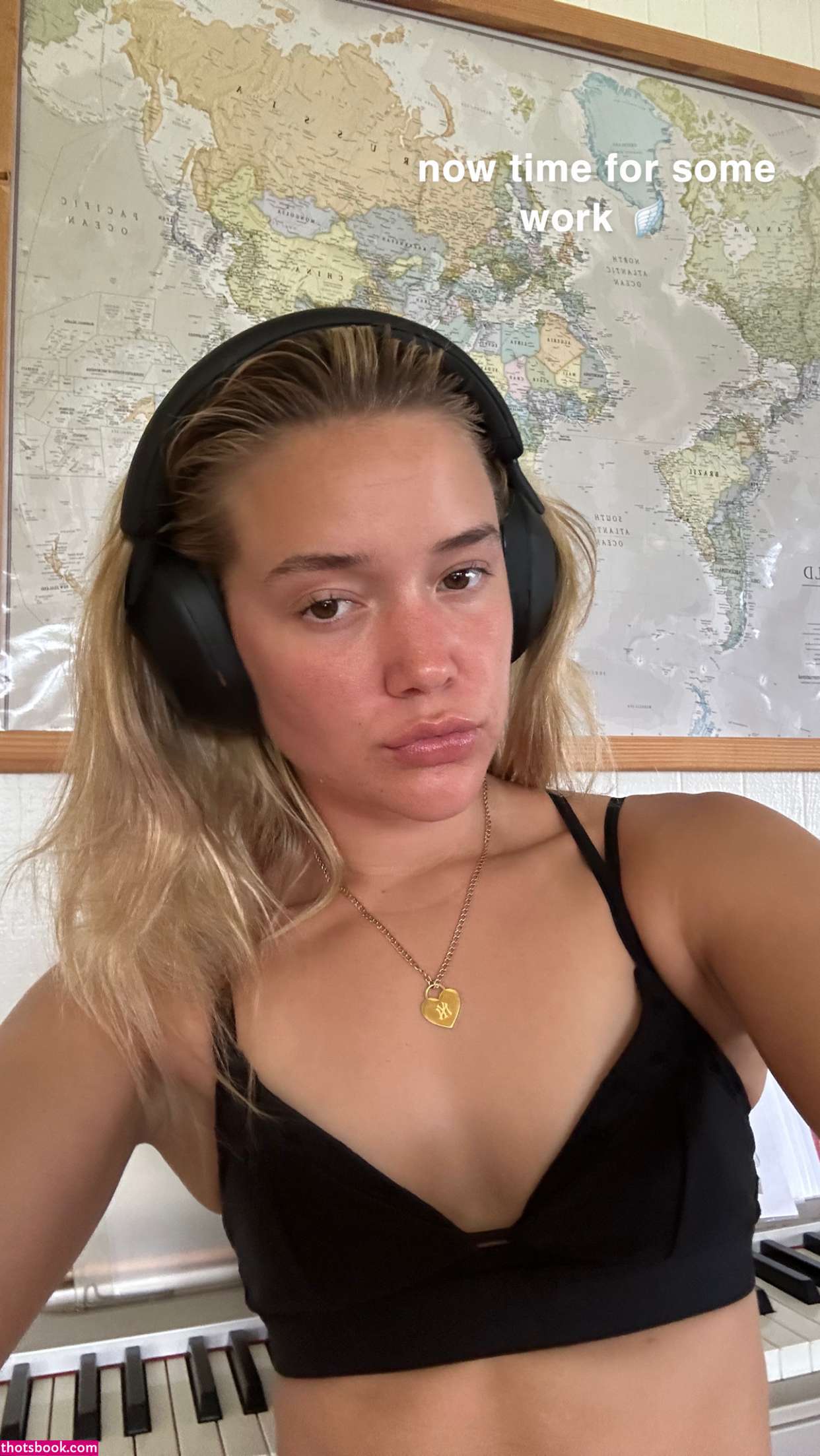 Olivia Ponton Photo #59