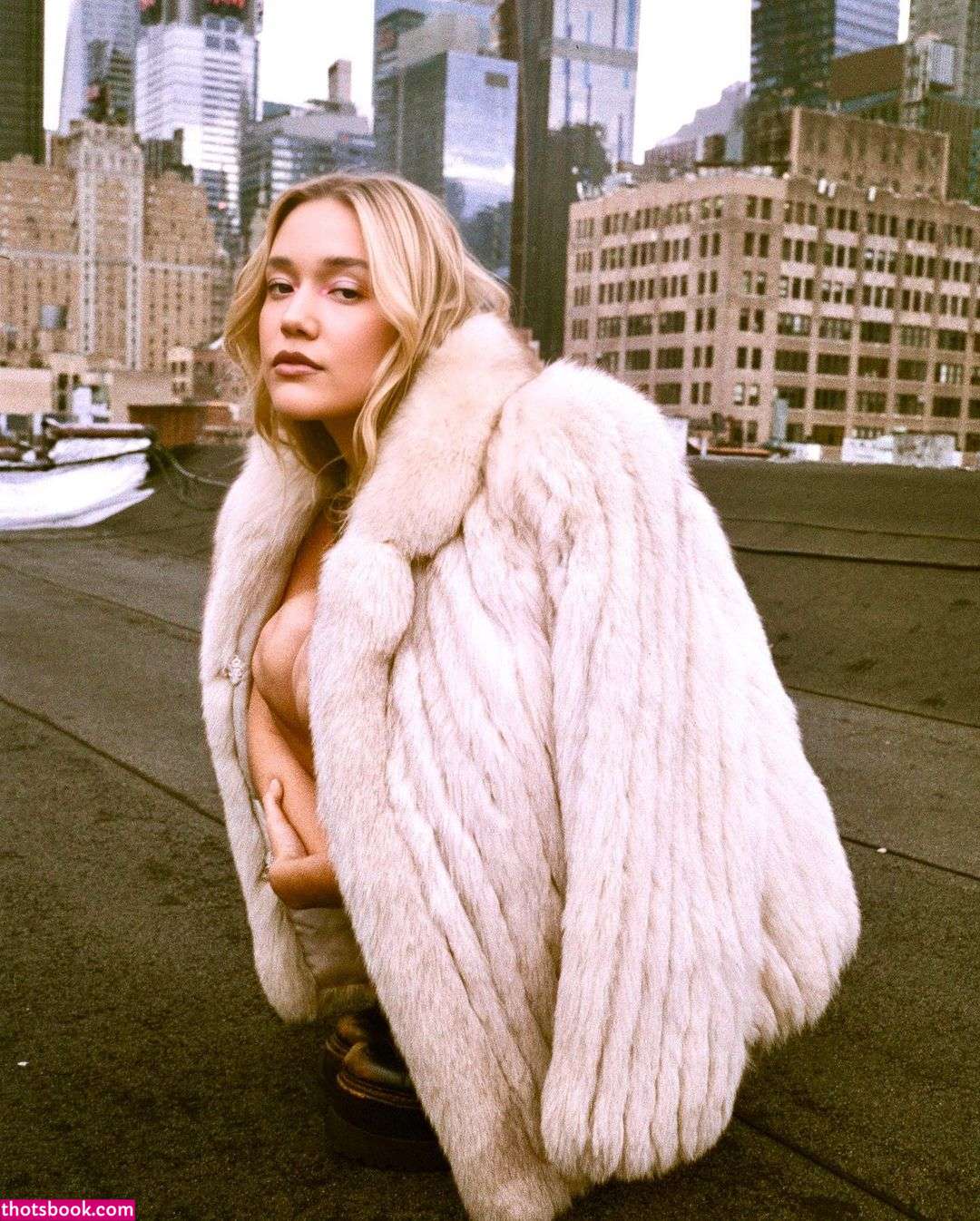 Olivia Ponton Photo #80