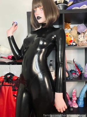 Misty Silver Photo #8