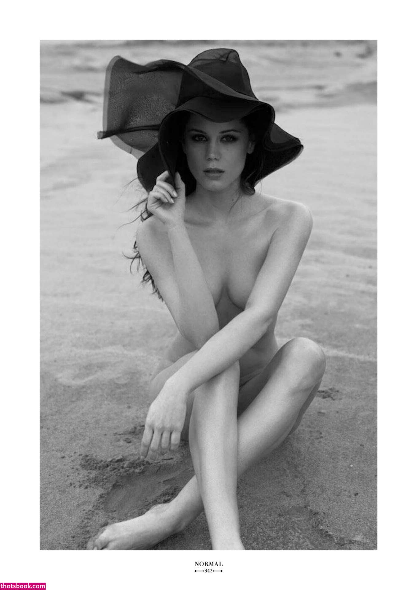 Little Caprice Photo #9