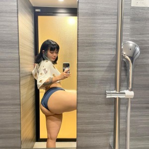 nnnneckochan Photo #55