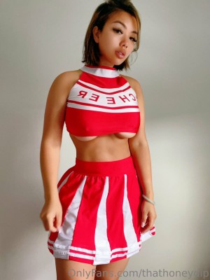 Thathoneydip Photo #176