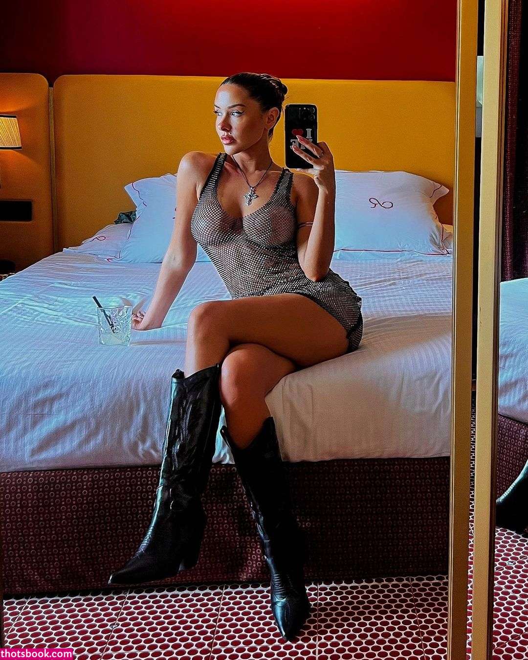 Lacey Montgomery Photo #78