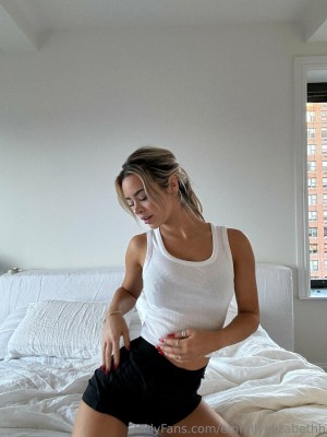 Emily Elizabeth Photo #138