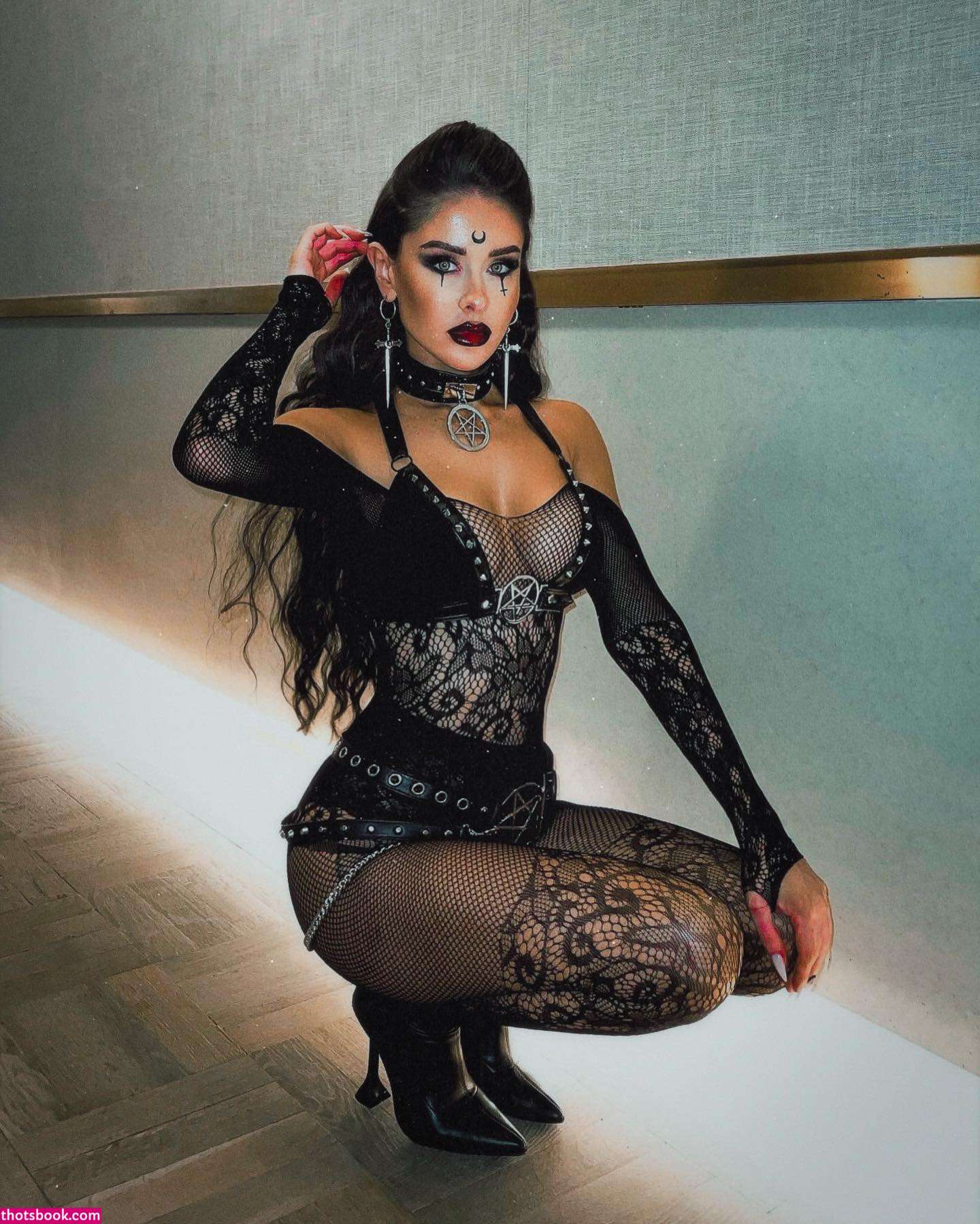 Lacey Montgomery Photo #108