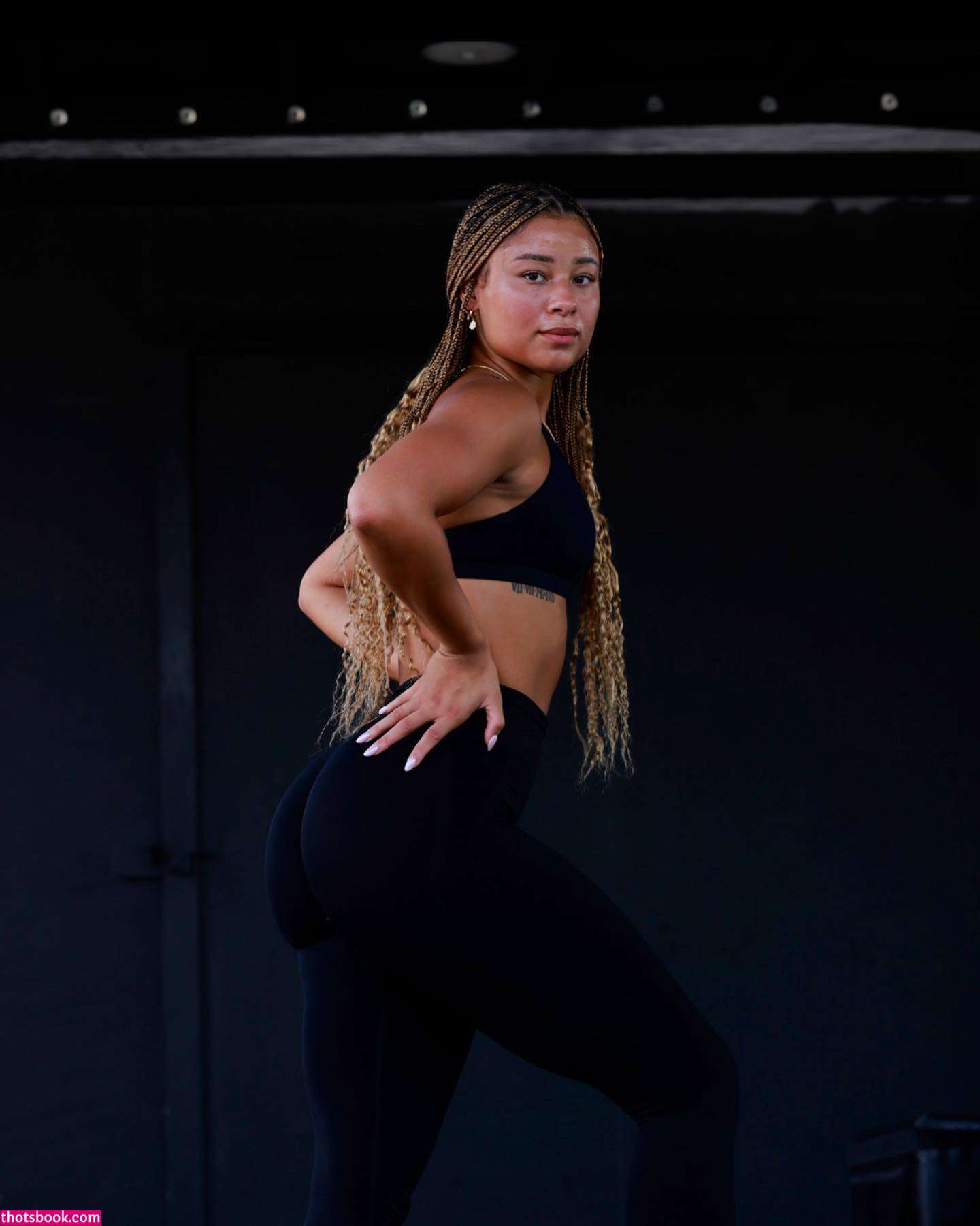 The Learmann Twins Photo #39