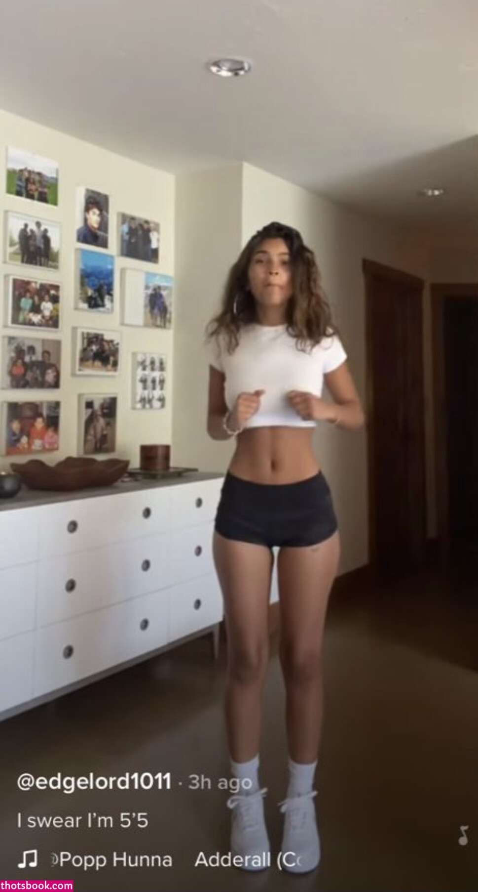 Tina Tonkin Photo #11