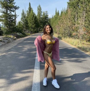 Tina Tonkin Photo #45