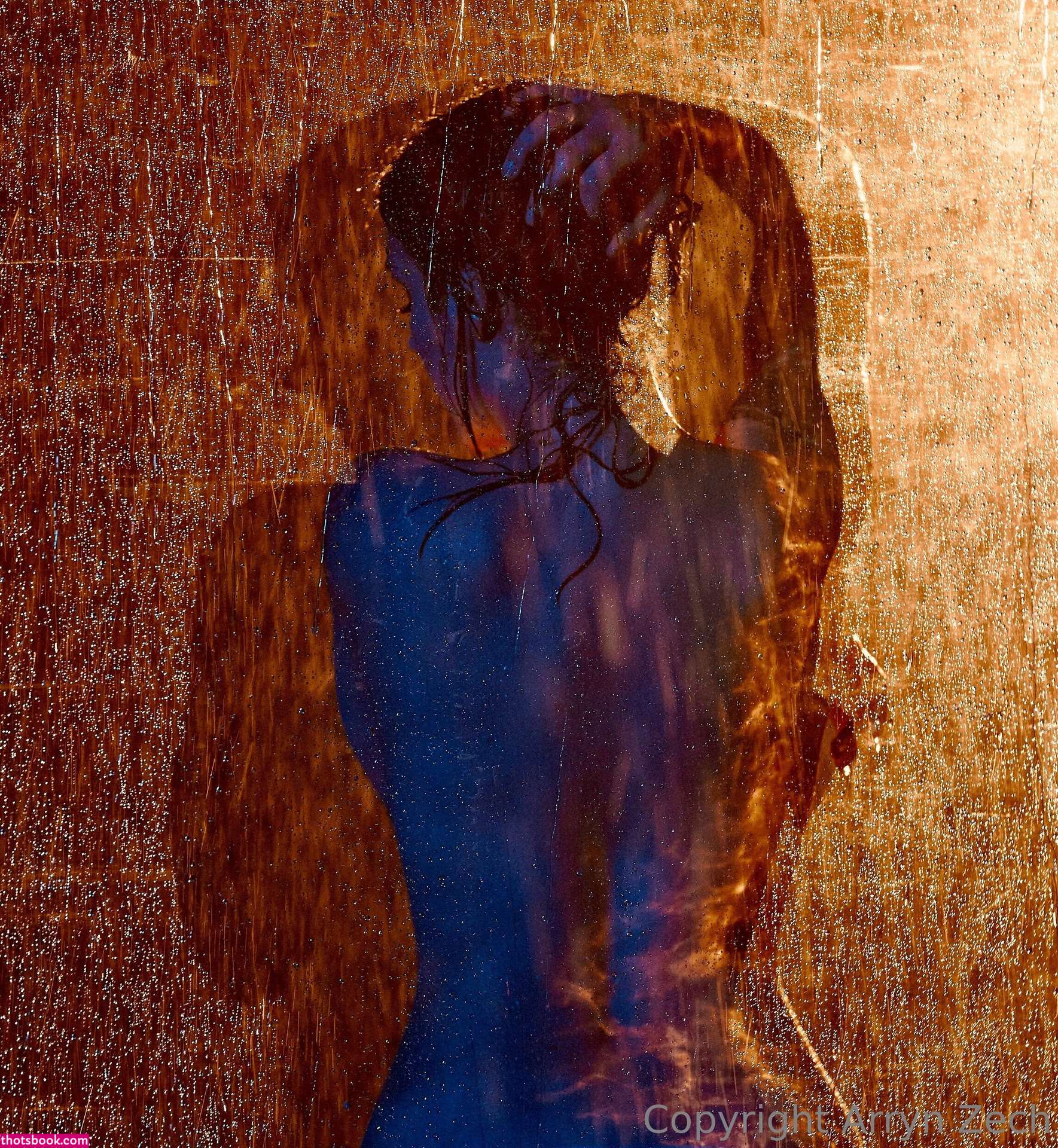 Arryn Zech Photo #223