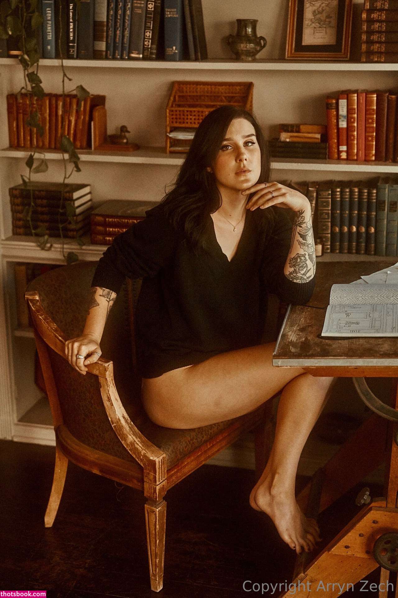 Arryn Zech Photo #286