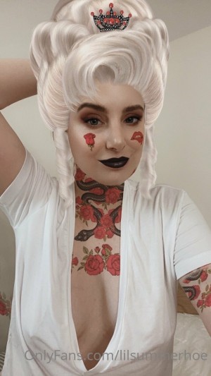 Bree Essrig Photo #87