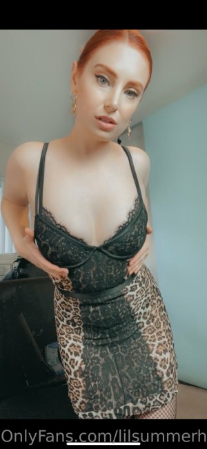 Bree Essrig Photo #119