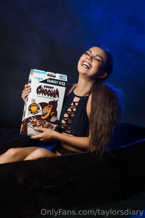 Dare Taylor Photo #711