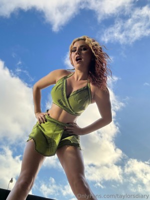 Dare Taylor Post #44