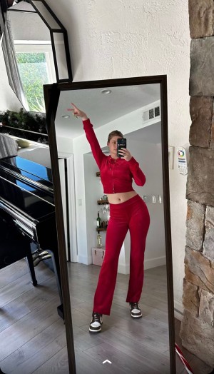 Hannah Stocking Photo #55