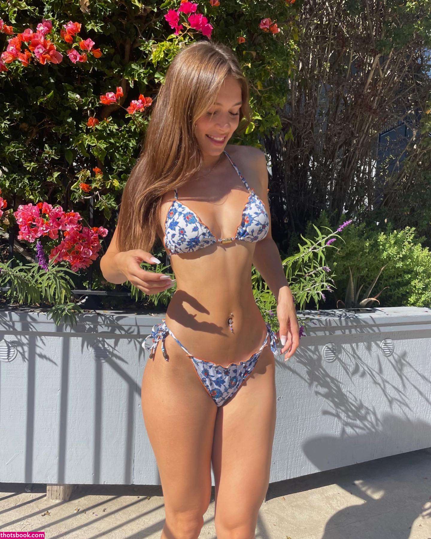 Lola Juarez Photo #4