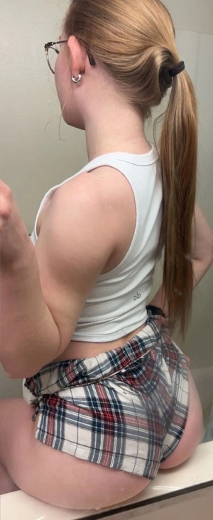 Bailey Hurley Photo #41