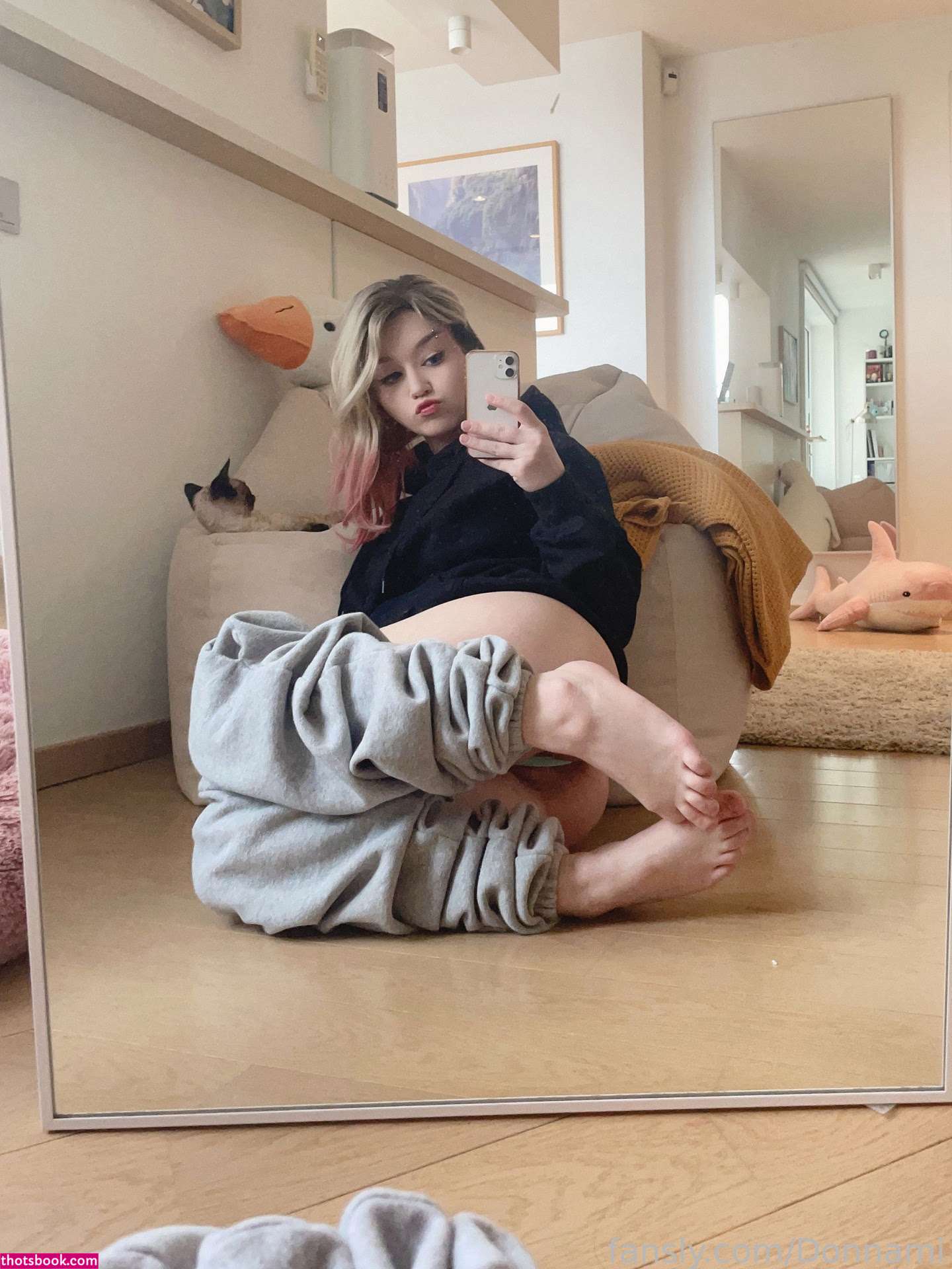 Donna Loli Photo #552