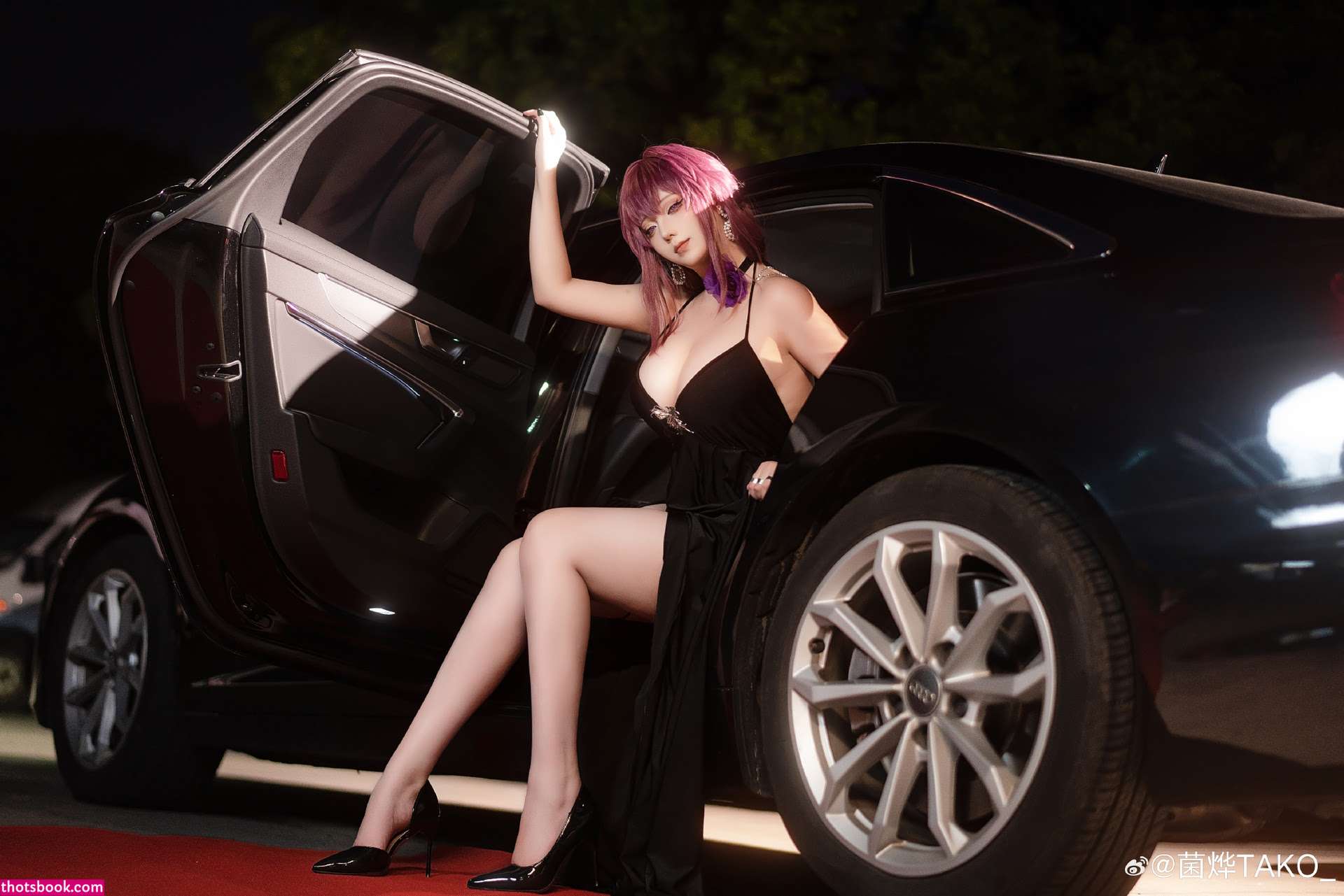 Takomayuyi Photo #24