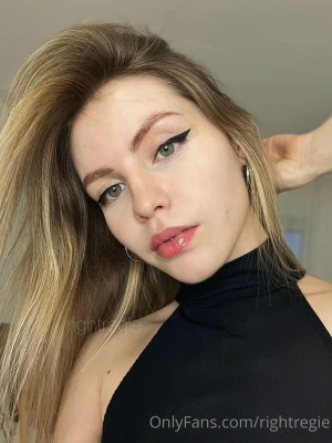 Right Regie Photo #11