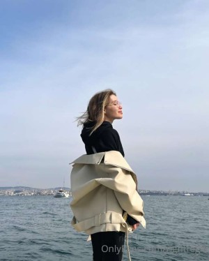 Right Regie Photo #65